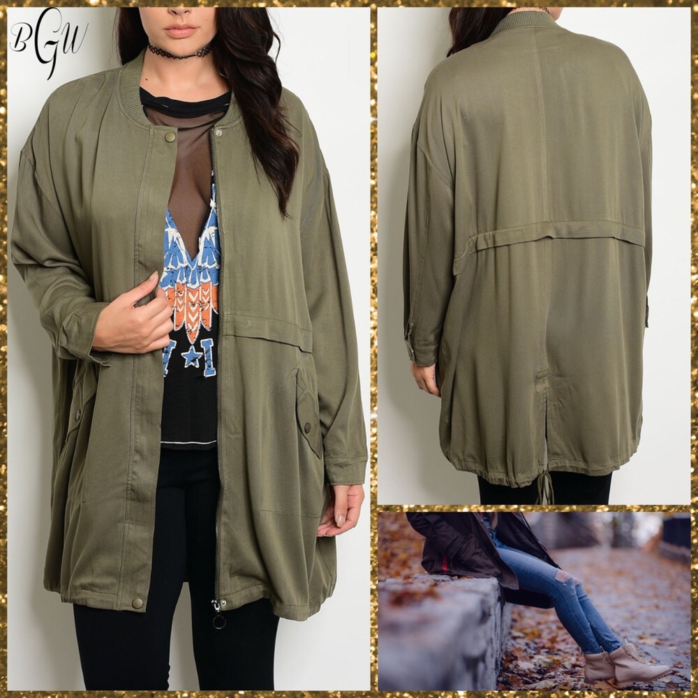 Best Seller 🎉HP🎉Plus Anorak Jacket - Picture 2 of 4
